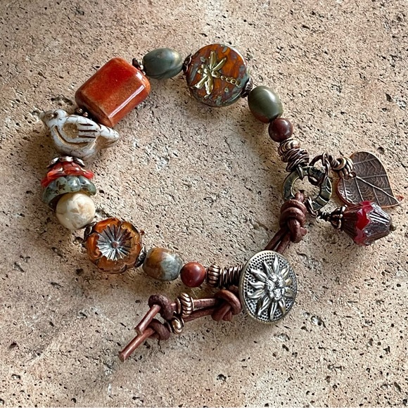 ARTISAN Bracelet “Woodland Delight” - Picture 2 of 10